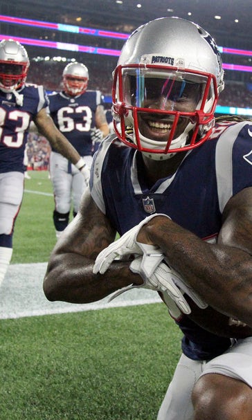 Brady, Patriots beat Eagles 37-20 in Super Bowl rematch